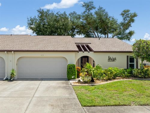 612 Chestnut Ln, ENGLEWOOD, FL, 34223-6182 | Card Image