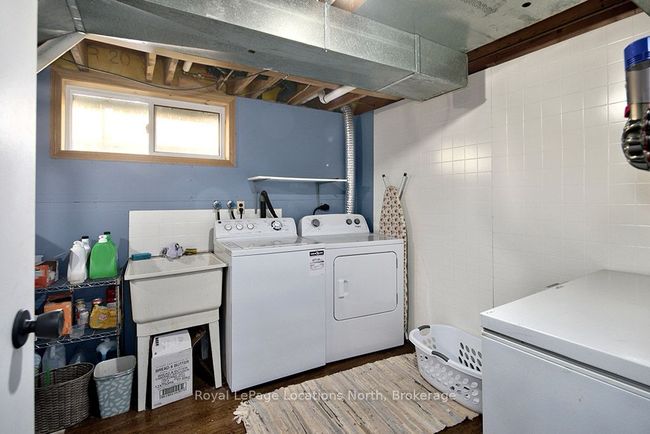 33 Blake St, House other with 3 bedrooms, 2 bathrooms and 2 parking in Meaford ON | Image 17
