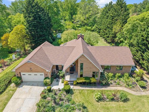 7426 Oakcrest Ln, Clarksville, MD, 21029-1828 | Card Image