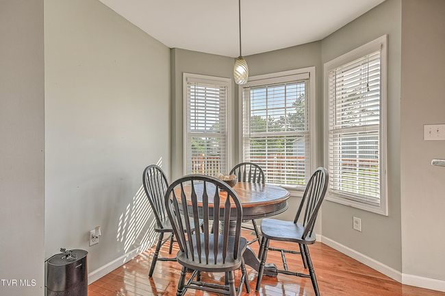 517 W Glade St, House other with 3 bedrooms, 3 bathrooms and null parking in Glade Spring VA | Image 16