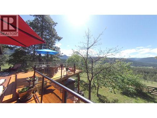 60 Valeview Rd, Lumby, BC, V0E2G1 | Card Image