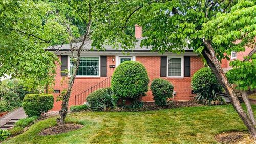 214 Mayflower Dr, Greensboro, NC, 27403-1747 | Card Image