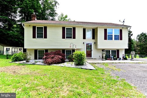 5410 Solomons Island Rd, HUNTINGTOWN, MD, 20639-8863 | Card Image