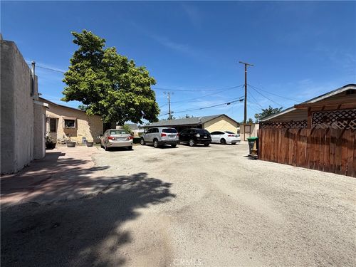 257 E Main St, San Jacinto, CA, 92583-4229 | Card Image