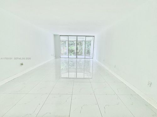 d201-1401 Ne 191st St, Miami, FL, 33179-6104 | Card Image