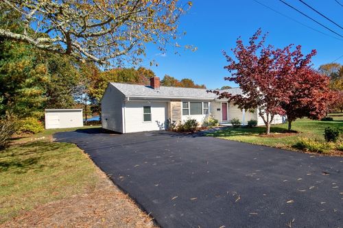 50 Avenue A St, Wareham, MA, 02571-1518 | Card Image