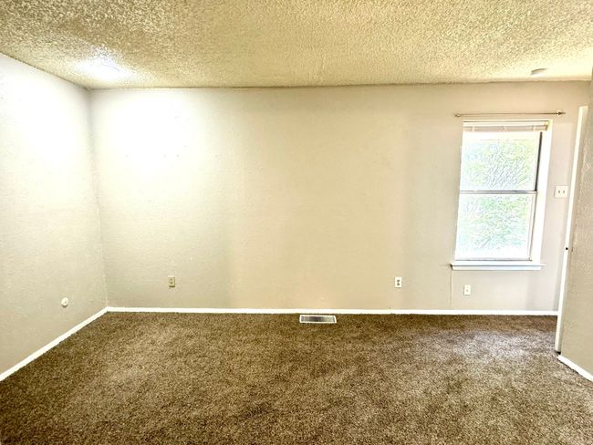 3rd bedroom | Image 17