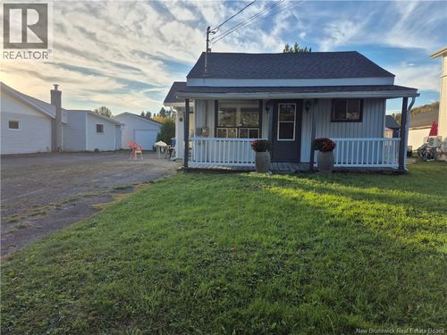 6 Rue Damase, Saint Basile, NB, E7C1N6 | Card Image