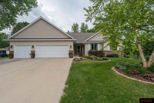 404 Ledlie Ln, Mankato, MN, 56001-4173 | Card Image
