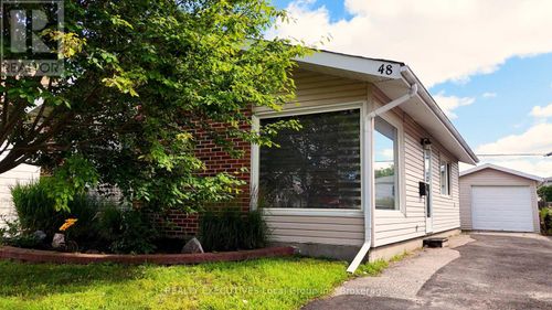 48 Lee Ave, North Bay, ON, P1A2J7 | Card Image