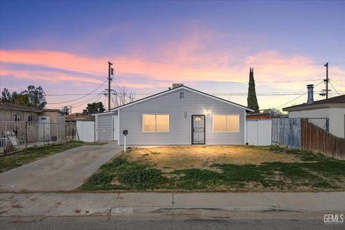 1218 13th St, Wasco, CA, 93280-2504 | Card Image