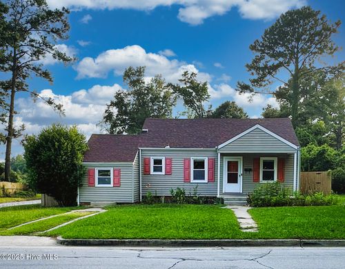201 Queens Rd, Jacksonville, NC, 28540-5519 | Card Image