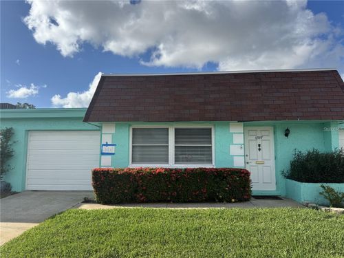 na-6997 Versailles N, PINELLAS PARK, FL, 33781-1117 | Card Image