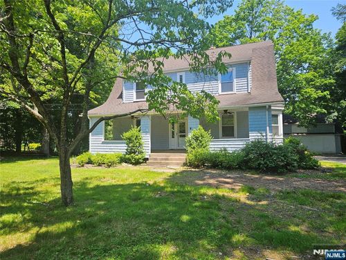 276 Werimus Rd, Woodcliff Lake, NJ, 07677-7714 | Card Image