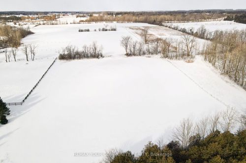 8532 30 Side Rd, Rockwood, ON, N0B2K0 | Card Image