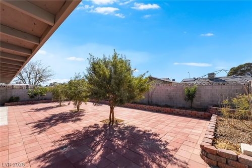 4531 Park View Dr, Las Vegas, NV, 89104-5434 | Card Image