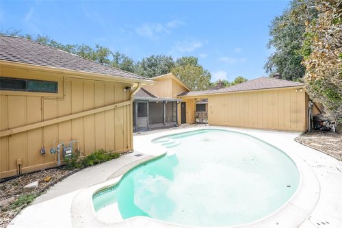 12502 Olympia Dr, Houston, TX, 77077-5828 | Card Image