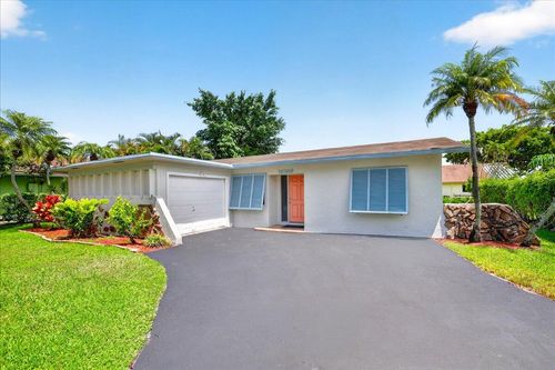 10100 Nw 71st Pl, Tamarac, FL, 33321-2202 | Card Image