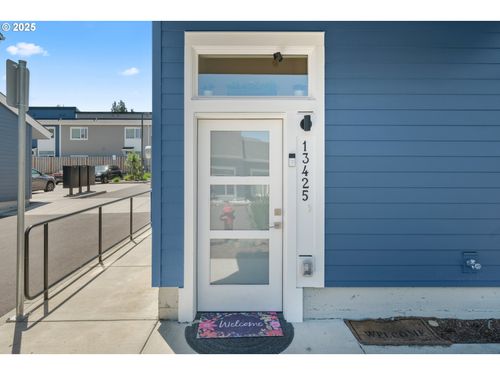 40-13425 Se Foster Rd, Portland, OR, 97236-4531 | Card Image