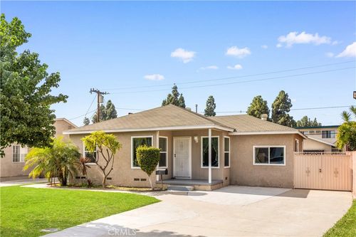 9012 Bradhurst St, Pico Rivera, CA, 90660 | Card Image