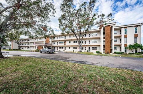 apt-204-5880 38th Ave N, ST PETERSBURG, FL, 33710-1961 | Card Image