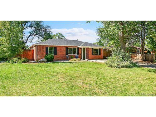 3011 Grape St, Denver, CO, 80207-2733 | Card Image