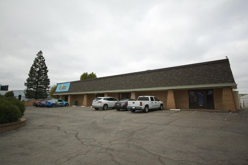 5645 E Westover Ave, Fresno, CA, 93727-1333 | Card Image