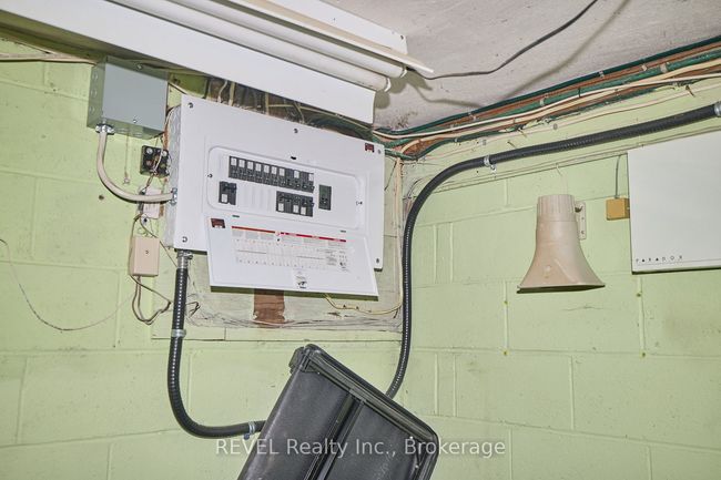 1317 Pelham St, House other with 3 bedrooms, 2 bathrooms and 6 parking in Pelham ON | Image 38