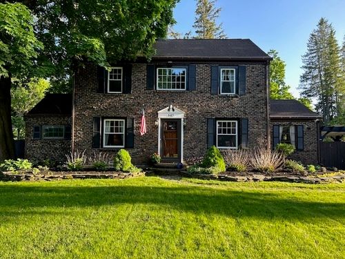 847 West St, Pittsfield, MA, 01201-9130 | Card Image