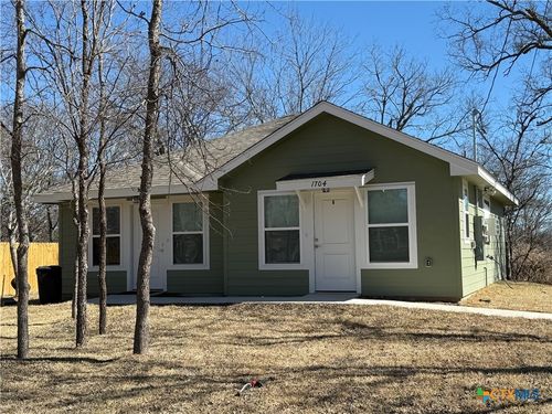 1704 E 3rd St, Lampasas, TX, 76550-2213 | Card Image