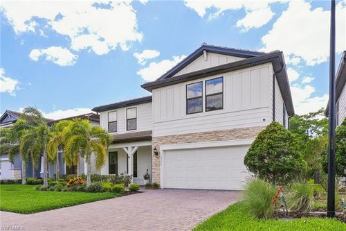 10395 Ventana Ln, NAPLES, FL, 34120-2962 | Card Image