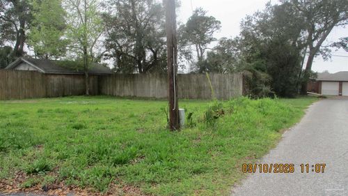 429 S Navy Blvd, Pensacola, FL, 32507-3369 | Card Image