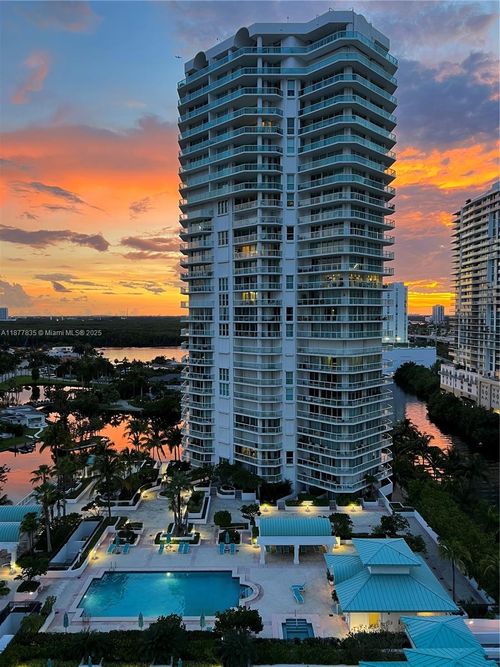 apt-1545-16400 Collins Ave, Sunny Isles Beach, FL, 33160-4585 | Card Image