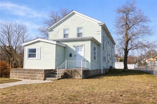 rear-866 Weeden St, Pawtucket, RI, 02860-1546 | Card Image