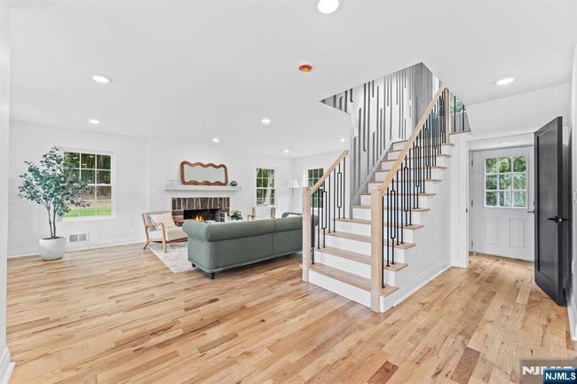 286 Squaw Brook Rd, House other with 5 bedrooms, 5 bathrooms and null parking in North Haledon NJ | Image 7