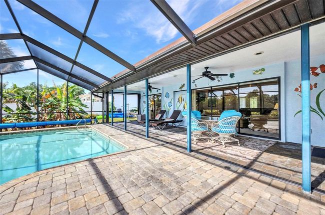 18753 Klingler Cir, House other with 3 bedrooms, 2 bathrooms and null parking in Port Charlotte FL | Image 37