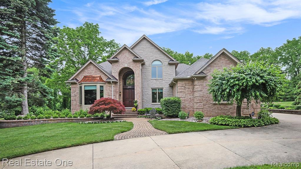 Harvest Creek Ct, Rochester, MI 48306 #1