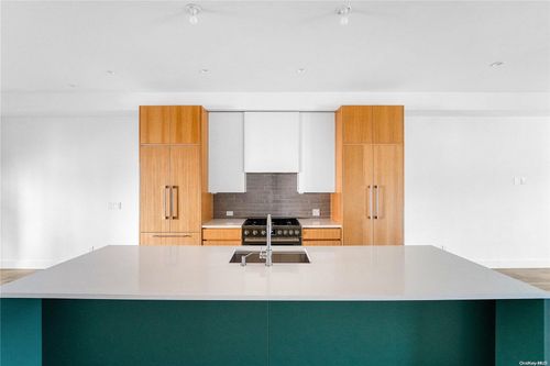 unit-8-68 Foster Ave, Hampton Bays, NY, 11946-3244 | Card Image