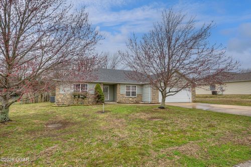 105 N Diane Ct, Diamond, MO, 64840-7237 | Card Image