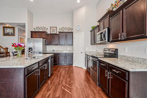 1092 Lady Nashville Dr, Hermitage, TN, 37076-1628 | Card Image