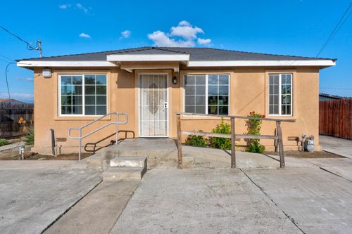 651 Olive, Hanford, CA, 93230 | Card Image