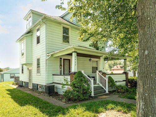 2402 Highland Ave, New Castle, PA, 16105-2182 | Card Image