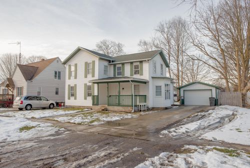 611 South Street, Three Rivers, MI, 49093 | Card Image