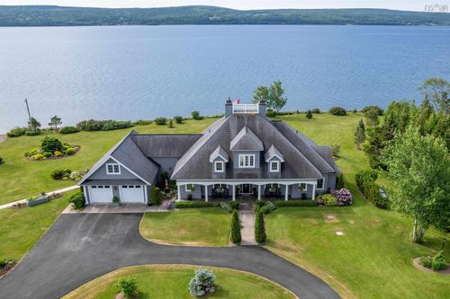 8805 Highway 105 Baddeck Inlet, Baddeck Inlet, NS, B0E1B0 | Card Image