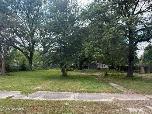 521 S 4th St, Eunice, LA, 70535-5303 | Card Image