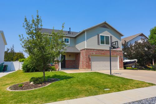1952 725, Clearfield, UT, 84015-6259 | Card Image