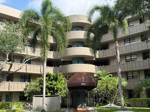 407-900 Colony Point Cir, Pembroke Pines, FL, 33026 | Card Image