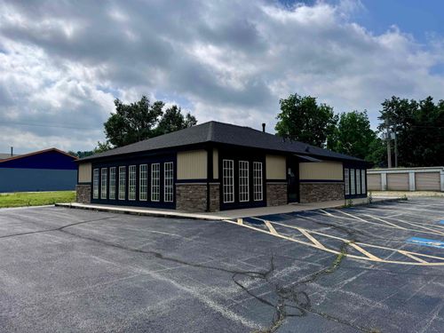 403 W Main St, Sedan, KS, 67361-1529 | Card Image