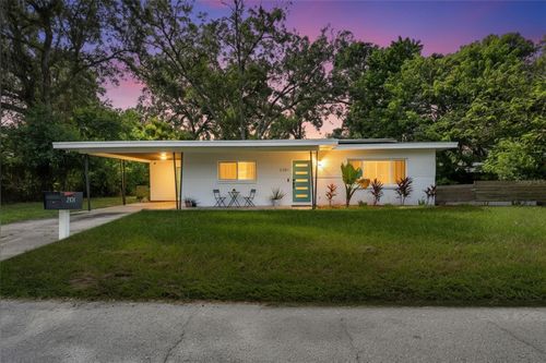 2101 E Lambright St, Tampa, FL, 33610-3558 | Card Image