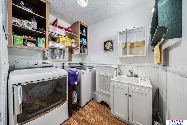 2860 335 Th St, House other with 5 bedrooms, 2 bathrooms and 6 parking in Logan IA | Image 13